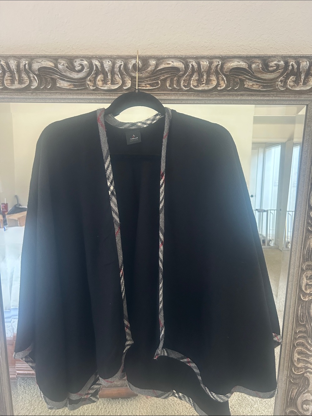 V. FRAAS Black Open-Front Cape with Patterned Trim